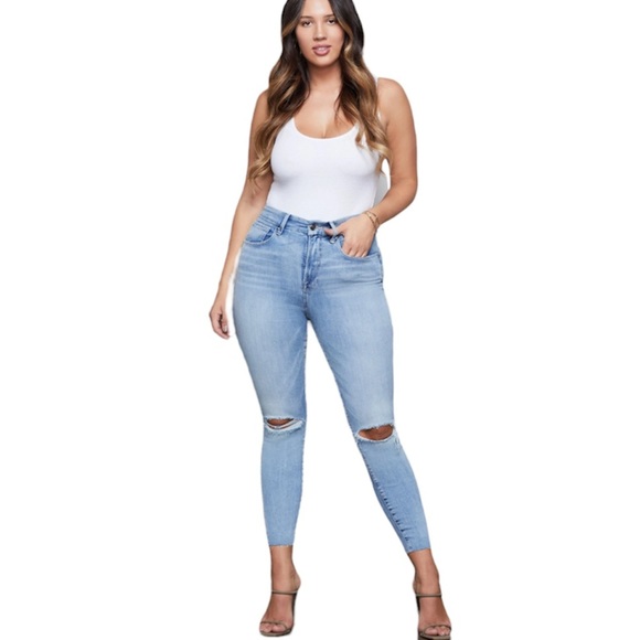 NEW Good American Good Waist Crop Fray Hem Distressed Knees Blue Wash Jeans NWT - Picture 9 of 9